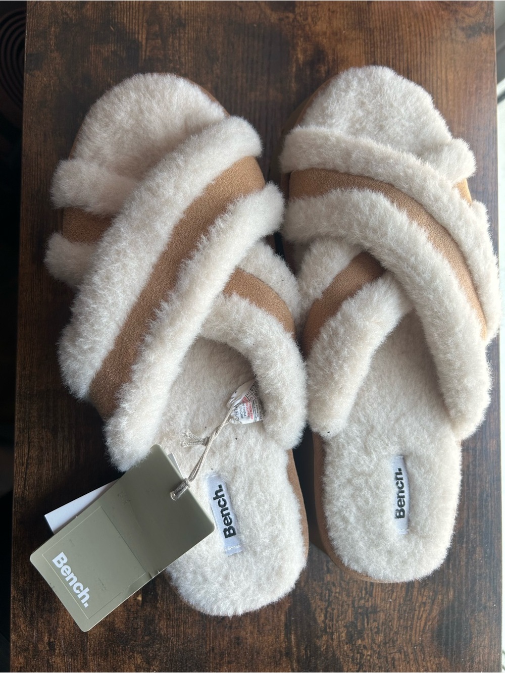 Bench Women's Tan and Cream Cozy Platform Crossband Slide Slippers